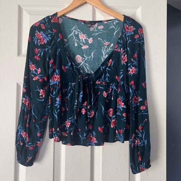 American Eagle Outfitters Tops - American Eagle Floral Tie Front Top XS Green Boho Blouse Long Sleeve Peplum Styl